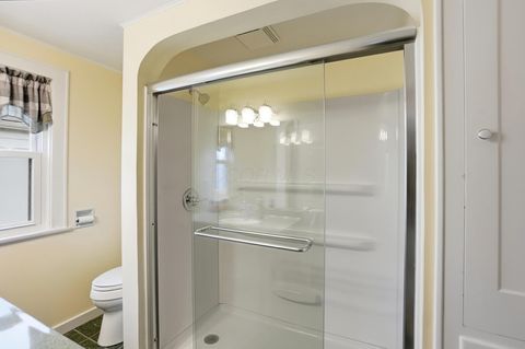 Tiny photo for 555 E Weber Road, Columbus, OH 43202 (MLS # 225044647)