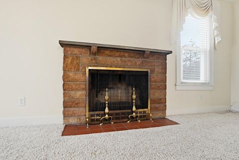 Tiny photo for 555 E Weber Road, Columbus, OH 43202 (MLS # 225044647)