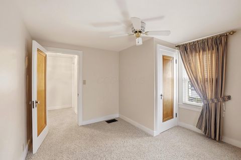 Tiny photo for 555 E Weber Road, Columbus, OH 43202 (MLS # 225044647)