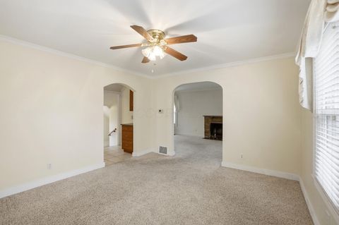 Tiny photo for 555 E Weber Road, Columbus, OH 43202 (MLS # 225044647)