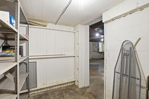 Tiny photo for 555 E Weber Road, Columbus, OH 43202 (MLS # 225044647)