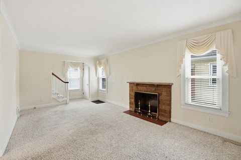 Tiny photo for 555 E Weber Road, Columbus, OH 43202 (MLS # 225044647)