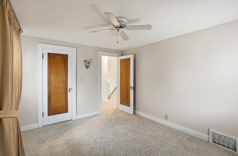 Tiny photo for 555 E Weber Road, Columbus, OH 43202 (MLS # 225044647)