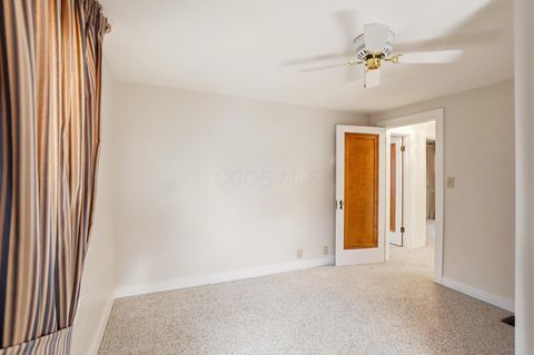 Tiny photo for 555 E Weber Road, Columbus, OH 43202 (MLS # 225044647)