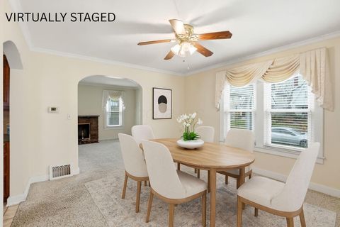 Tiny photo for 555 E Weber Road, Columbus, OH 43202 (MLS # 225044647)