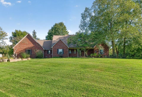 Homes For Sale - 240 Ross Road<br/> Sunbury, OH 43074