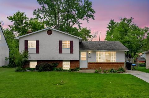Photo of 5056 Chipman Drive, Columbus, OH 43232 (MLS # 226015770)