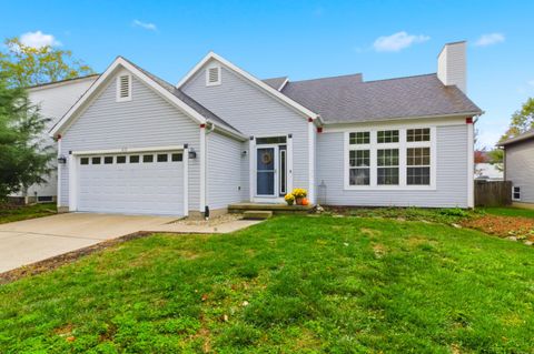 Photo of 4135 Pathfield Drive, Columbus, OH 43230 (MLS # 225040665)