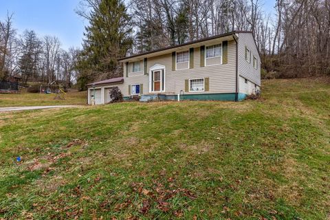 Tiny photo for 770 W Marietta Road SE, Bremen, OH 43107 (MLS # 225045457)