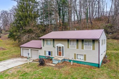 Photo of 770 W Marietta Road SE, Bremen, OH 43107 (MLS # 225045457)