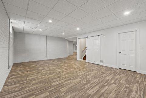 Tiny photo for 1404 Greenbrier Drive, Mount Vernon, OH 43050 (MLS # 225045581)