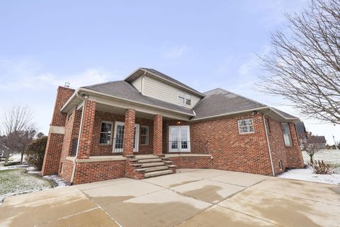 Tiny photo for 1404 Greenbrier Drive, Mount Vernon, OH 43050 (MLS # 225045581)