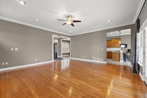 Tiny photo for 1404 Greenbrier Drive, Mount Vernon, OH 43050 (MLS # 225045581)