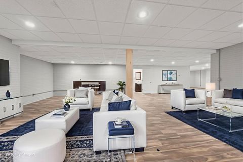 Tiny photo for 1404 Greenbrier Drive, Mount Vernon, OH 43050 (MLS # 225045581)