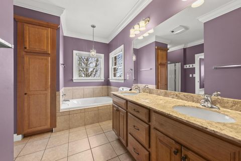 Tiny photo for 1404 Greenbrier Drive, Mount Vernon, OH 43050 (MLS # 225045581)