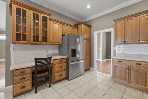 Tiny photo for 1404 Greenbrier Drive, Mount Vernon, OH 43050 (MLS # 225045581)