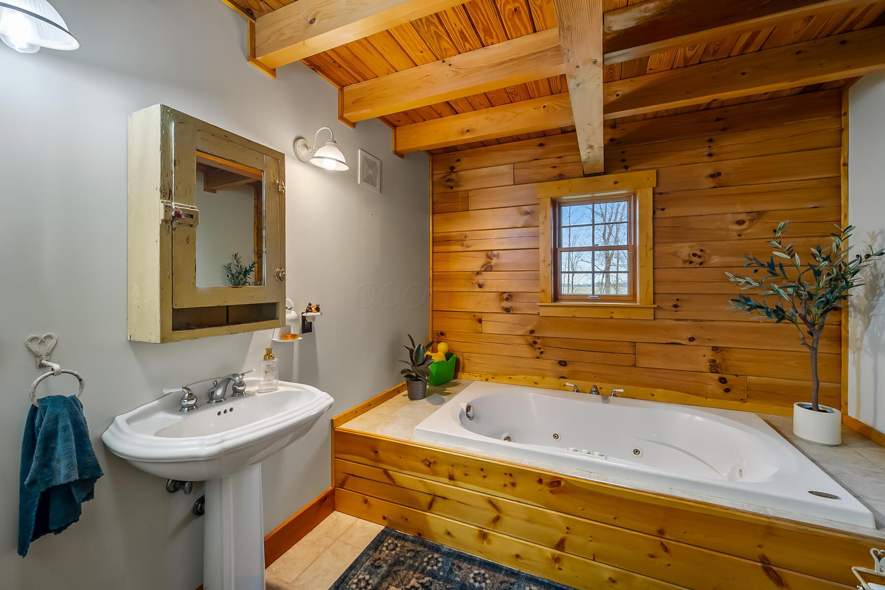 2730 Temple Road, Bucyrus, Ohio image 35