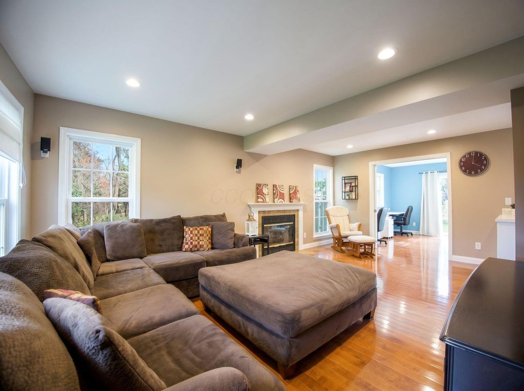 Photo of 5208 Bonner Drive, Hilliard, OH 43026 (MLS # 226014534)