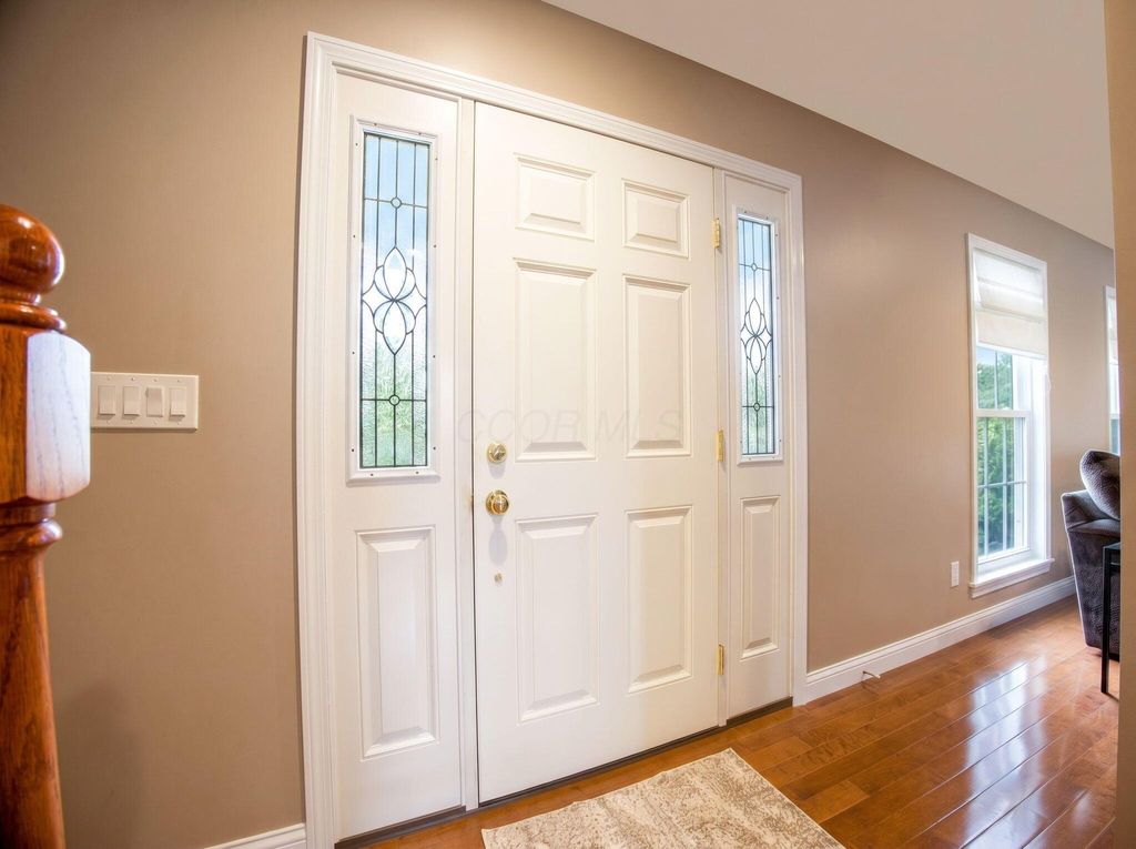 Photo of 5208 Bonner Drive, Hilliard, OH 43026 (MLS # 226014534)