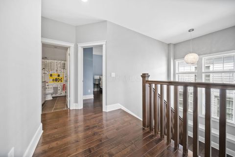 Tiny photo for 4025 Chelsea Green W, New Albany, OH 43054 (MLS # 226014111)