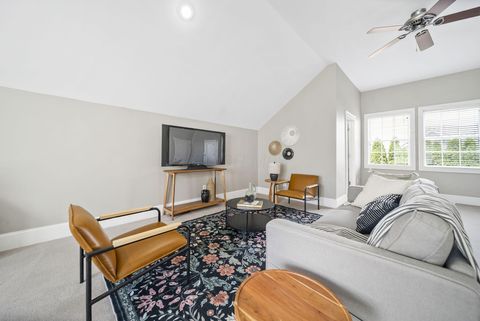 Tiny photo for 4025 Chelsea Green W, New Albany, OH 43054 (MLS # 226014111)