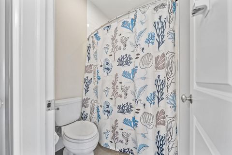 Tiny photo for 4025 Chelsea Green W, New Albany, OH 43054 (MLS # 226014111)