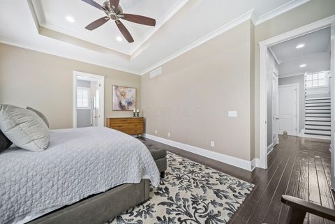 Tiny photo for 4025 Chelsea Green W, New Albany, OH 43054 (MLS # 226014111)