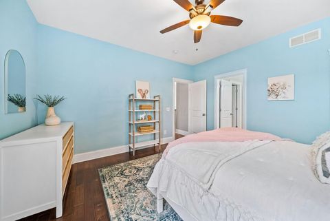 Tiny photo for 4025 Chelsea Green W, New Albany, OH 43054 (MLS # 226014111)