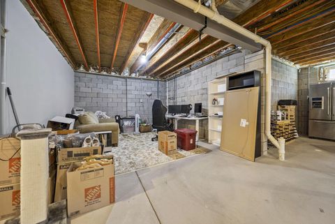 Tiny photo for 4025 Chelsea Green W, New Albany, OH 43054 (MLS # 226014111)