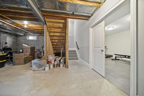 Tiny photo for 4025 Chelsea Green W, New Albany, OH 43054 (MLS # 226014111)