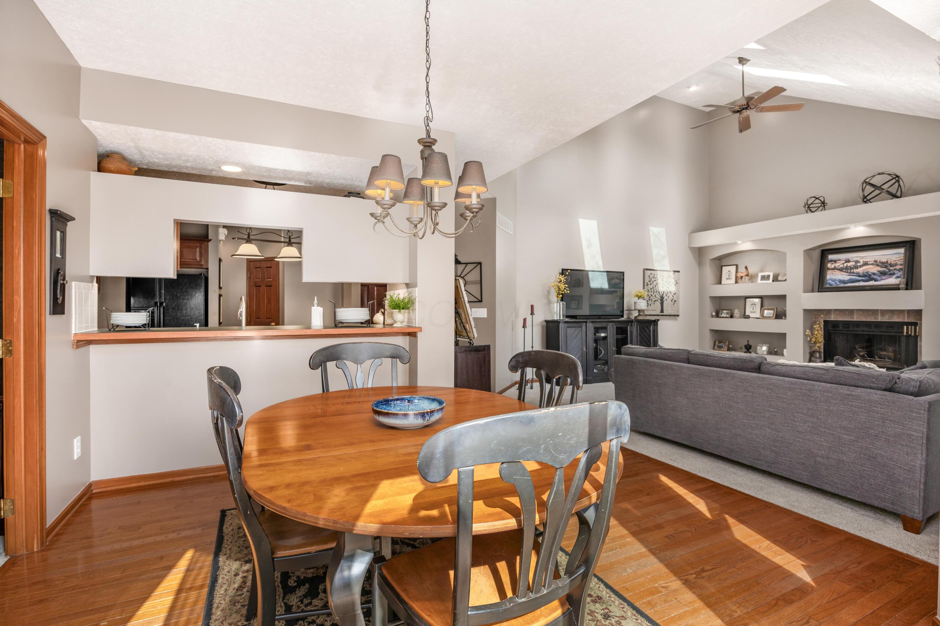 6345 Angeles Drive, Dublin, Ohio image 18