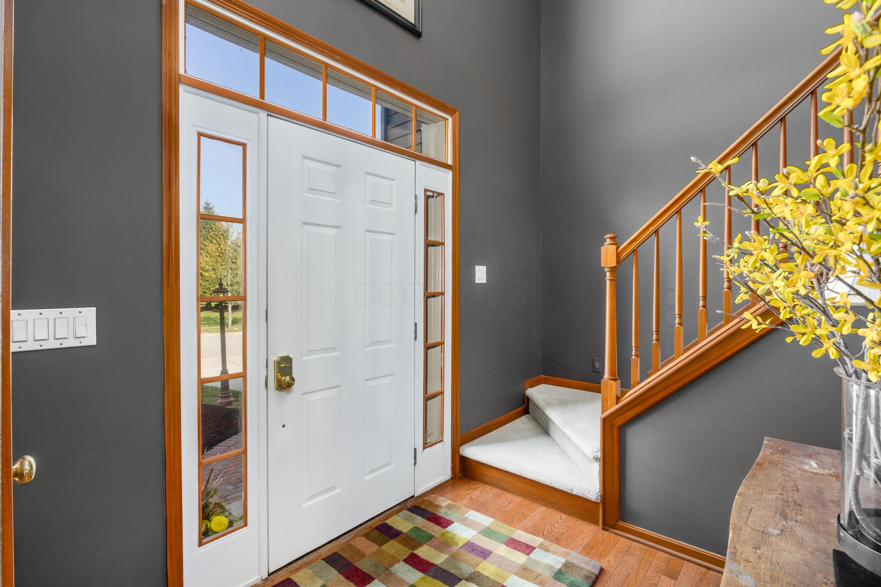 6345 Angeles Drive, Dublin, Ohio image 10