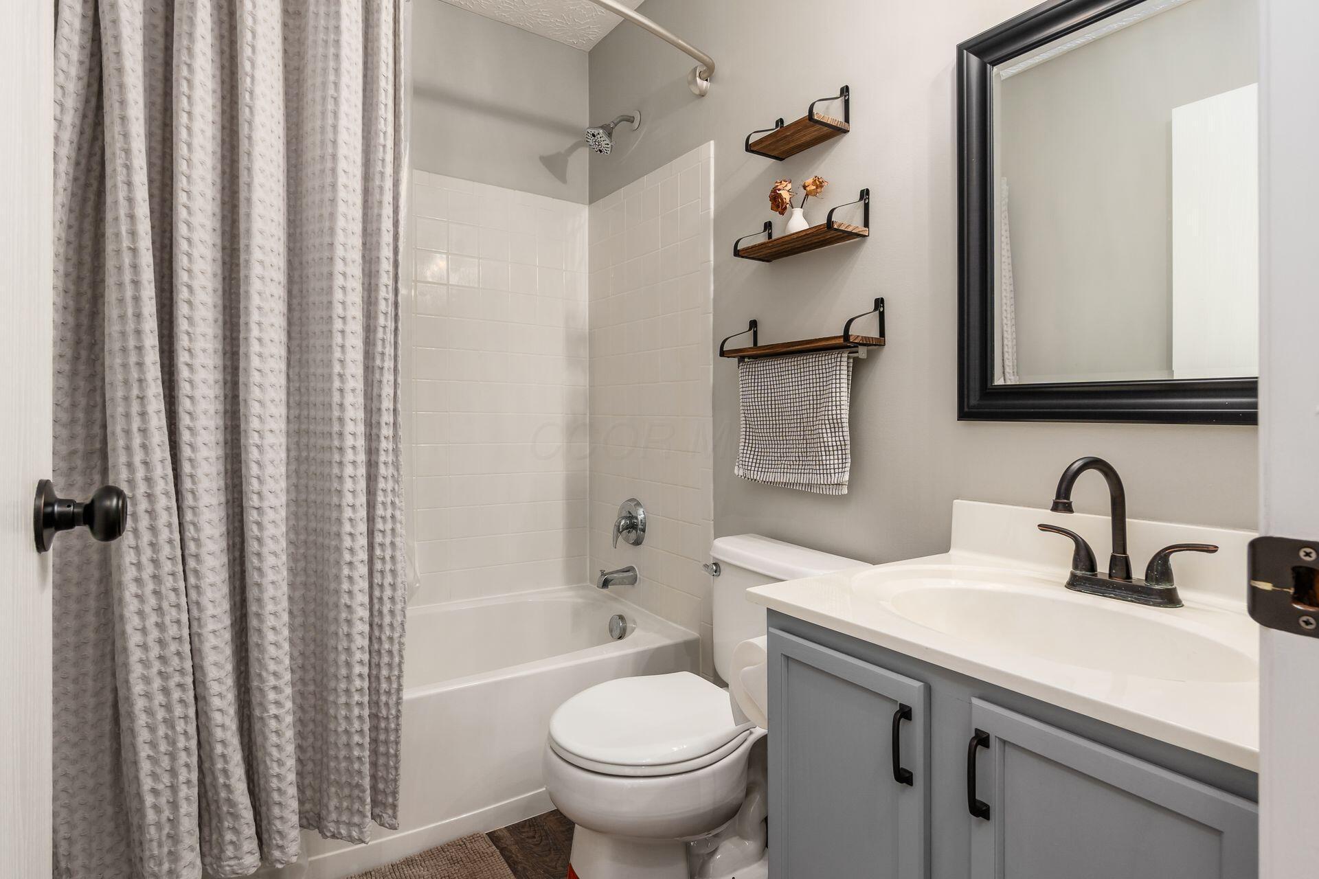 1364 Hepatica Street #34, Blacklick, Ohio image 24