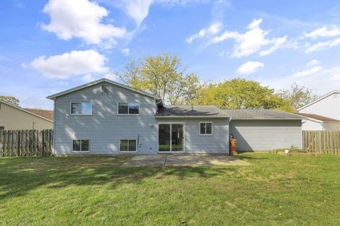 Tiny photo for 5718 Bangor Court, Columbus, OH 43235 (MLS # 225039668)