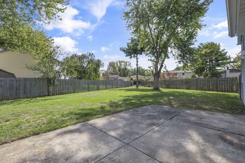 Tiny photo for 5718 Bangor Court, Columbus, OH 43235 (MLS # 225039668)