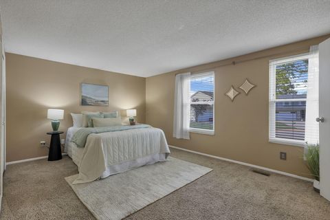 Tiny photo for 5718 Bangor Court, Columbus, OH 43235 (MLS # 225039668)