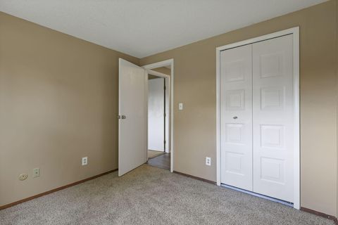Tiny photo for 5718 Bangor Court, Columbus, OH 43235 (MLS # 225039668)