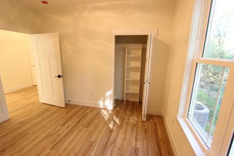 Tiny photo for 561 Mcintosh Drive, Howard, OH 43028 (MLS # 225037685)