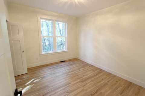 Tiny photo for 561 Mcintosh Drive, Howard, OH 43028 (MLS # 225037685)