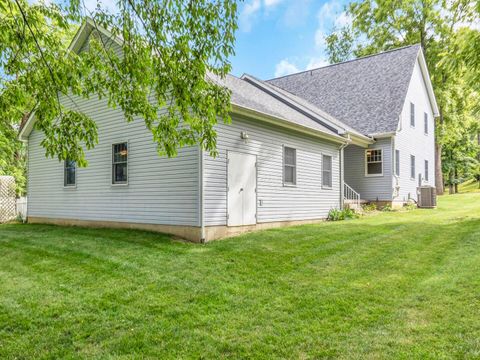 Tiny photo for 170 Applewood Drive, Chillicothe, OH 45601 (MLS # 226022429)