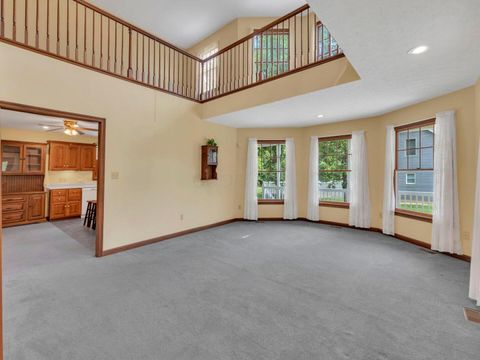 Tiny photo for 170 Applewood Drive, Chillicothe, OH 45601 (MLS # 226022429)