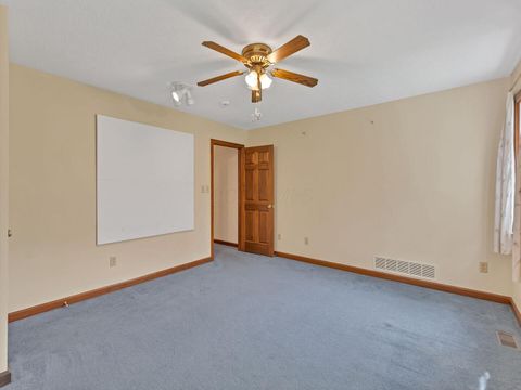 Tiny photo for 170 Applewood Drive, Chillicothe, OH 45601 (MLS # 226022429)