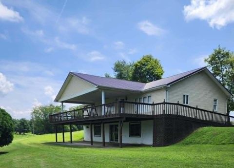 Homes For Sale - 920 Hanna Lane<br/> Ross County, Londonderry, OH 45647