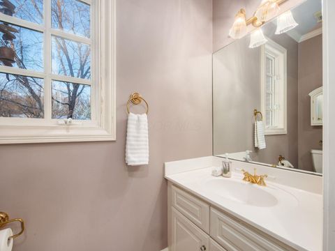 Tiny photo for 4289 Vaux Link, New Albany, OH 43054 (MLS # 226001330)