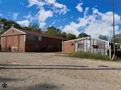 Photo of 13845 Cleveland Road SW, Pataskala, OH 43062 (MLS # 225040675)