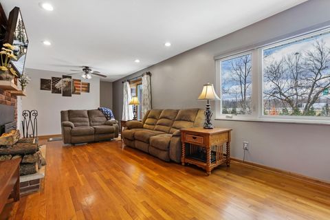 Tiny photo for 1766 Thrailkill Road, Grove City, OH 43123 (MLS # 226000399)