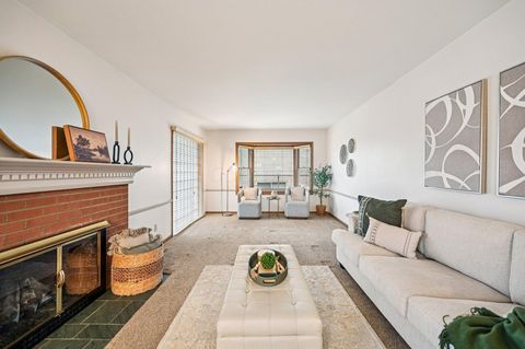 Tiny photo for 1276 Gresham Road, Columbus, OH 43204 (MLS # 226000694)