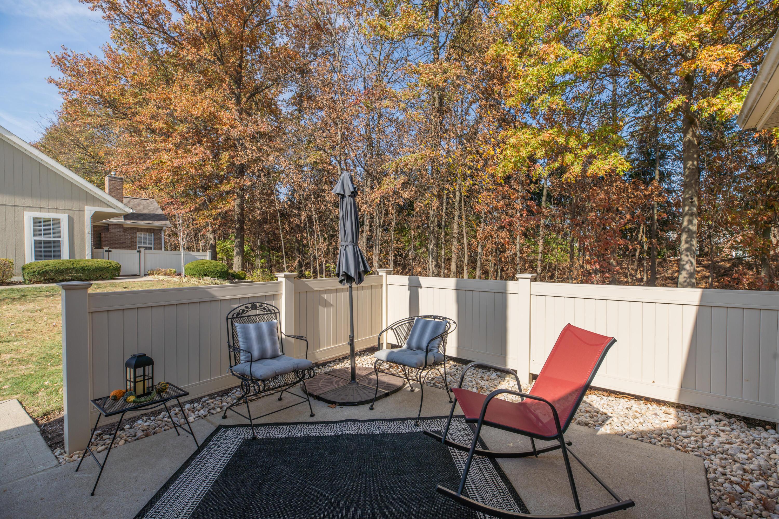 336 Park Woods Lane, Powell, Ohio image 6