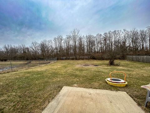 Tiny photo for 911 Riverbirch Road, Washington Court House, OH 43160 (MLS # 226005250)