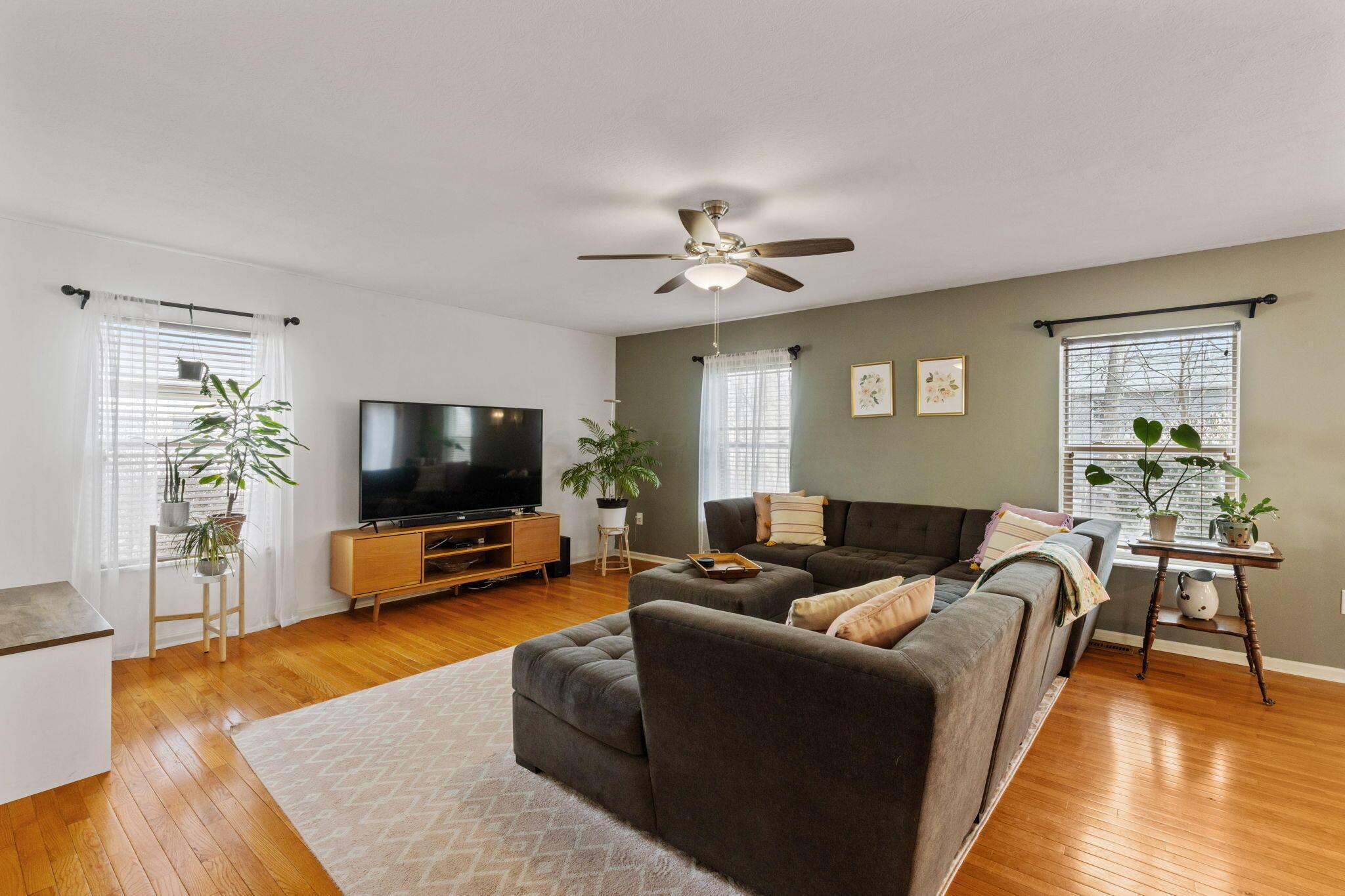 616 Norfolk Court, Pickerington, Ohio image 14